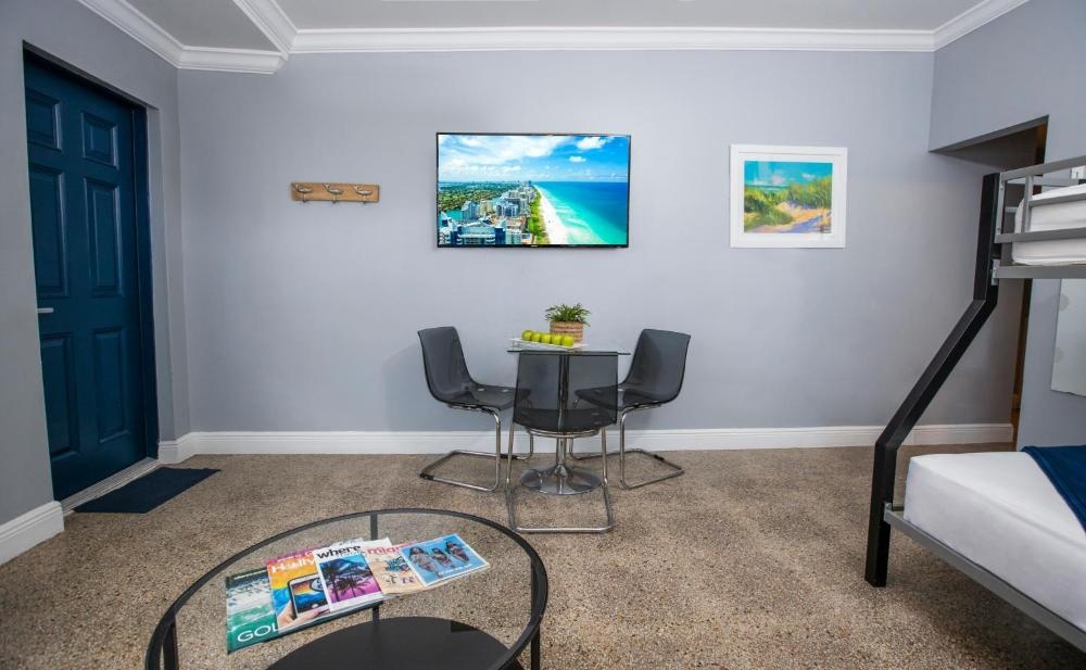 Hollywood Beach Suites and Hotel